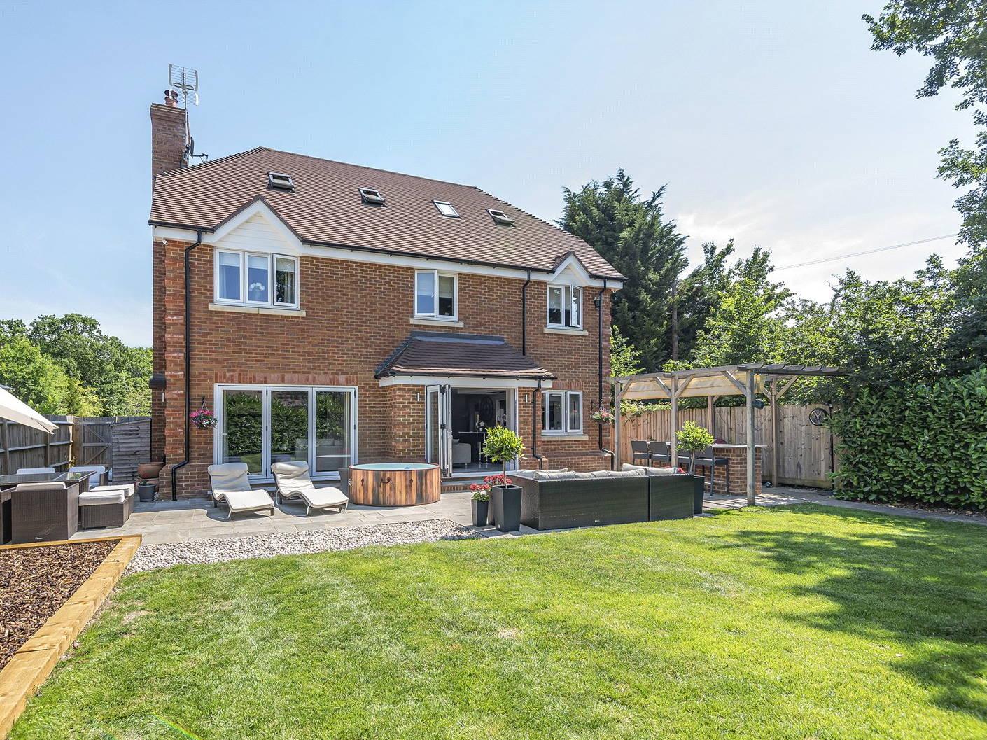 Burghfield Common Houses For Sale at Blanca Gutierrez blog